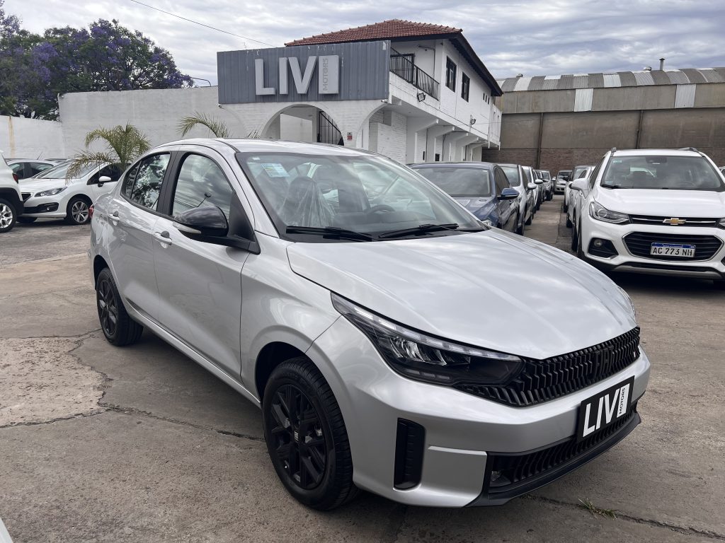 Fiat Cronos Drive 1.3 PACK PLUS